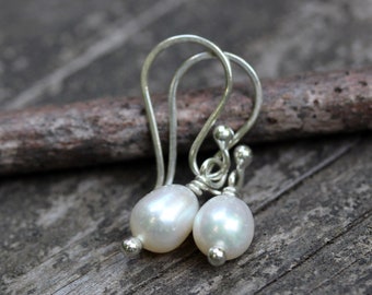 Pearl dangle earrings / freshwater pearls / gift for her / sterling silver earrings / bridesmaid gift / white pearls / tiny pearl earrings