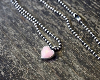 Tiny pink queen conch shell heart necklace / sterling silver ball chain / silver necklace / gift for her / jewelry sale / girls necklace