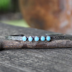 Kingman turquoise sterling silver cuff bracelet / blue American turquoise bracelet / gift for her / jewelry sale / made in the USA / boho