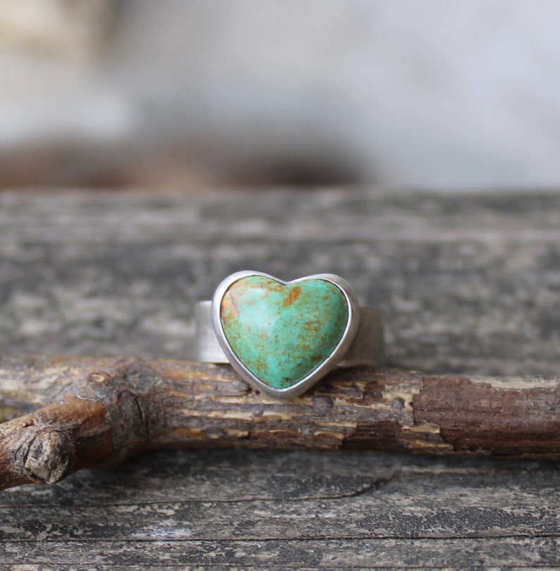 Green blue Kingman turquoise heart sterling silver ring / YOUR SIZE / gift for her / jewelry sale / rustic turquoise ring / wide band ring image 6