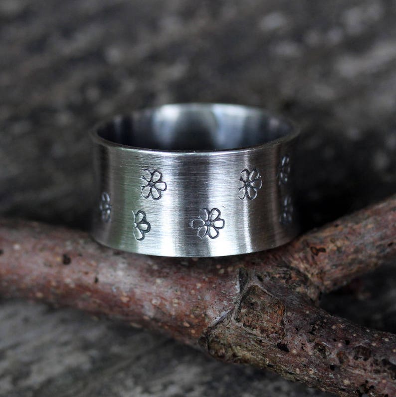 Daisy ring / sterling silver ring / wide band ring / stamped ring / gift for her / jewelry sale / boho ring / cute ring / wide band image 2