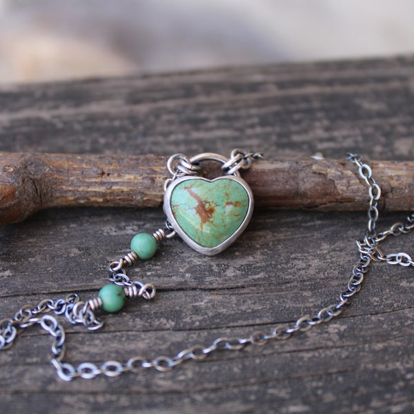 Green Kingman turquoise heart necklace / sterling silver rolo chain / gift for her / jewelry sale / beaded chain necklace / rustic turquoise