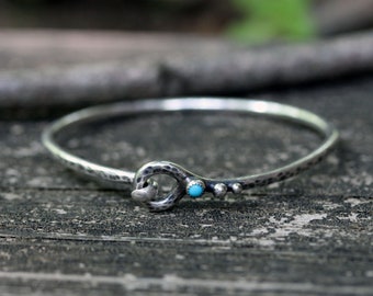 Blue Kingman turquoise bracelet / hammered sterling silver bangle bracelet / gift for her / silver bangle / layering bracelet / jewelry sale