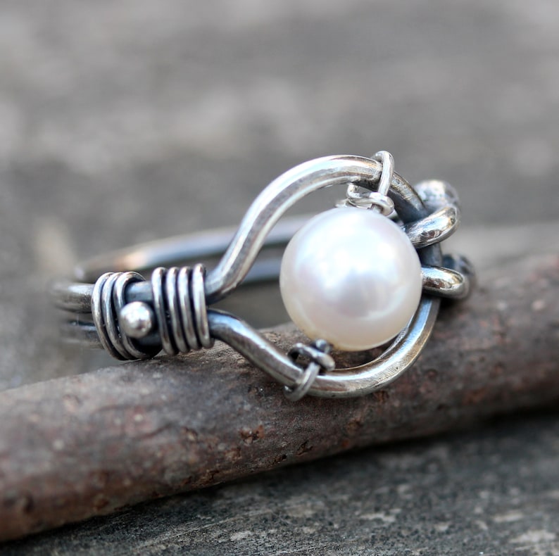 Pearl ring / sterling silver ring / gift for her / white pearl ring / freshwater pearl ring / kinetic ring / boho pearl ring / jewelry sale image 1