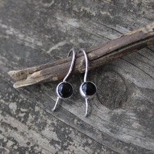 Small and simple black onyx sterling silver dangle earrings / gift for her / black stone earrings / silver earrings / jewelry sale