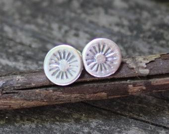 Tiny sterling silver sun stud earrings / silver disc earrings / sunshine stamp / gift for her / jewelry sale / tiny stud earrings