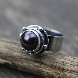 Black pearl ring / sterling silver ring / black pearl statement ring / gift for her / gemstone ring / wide silver band / cocktail ring