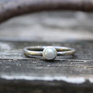 Tiny pearl ring / sterling silver ring / gift for her / bridesmaid gift / fresh water pearl / white pearl ring / dainty ring / jewelry sale