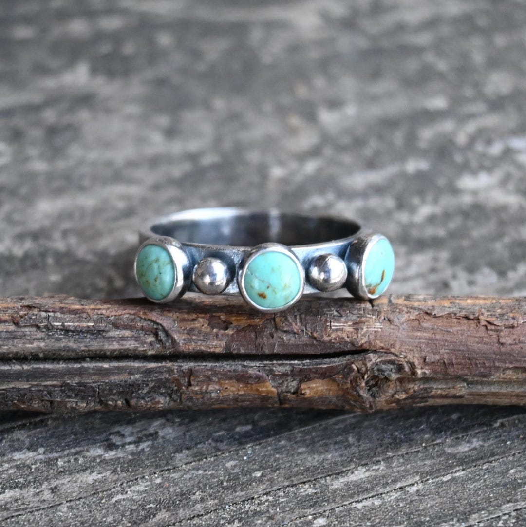 Kingman Turquoise Sterling Silver Ring: Three Stone Pebble Design - Etsy