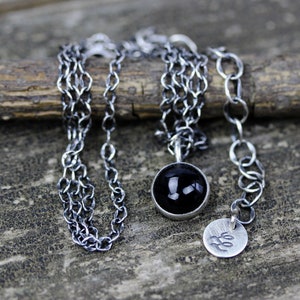 Black onyx necklace / sterling silver necklace / gift for her / layering necklace / minimalist necklace / boho necklace / pendant necklace