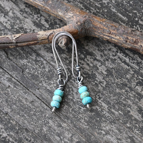 Pendientes colgantes de plata de ley con magnesita y turquesa azul