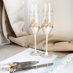 Copas de champán para bodas y juego de cortadores de tartas para el aniversario de bodas de los novios Juego de copas para brindis y servidor de tartas de oro blanco