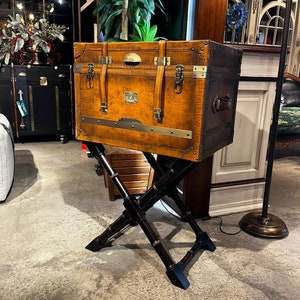 Leather Chest with Legs image 1