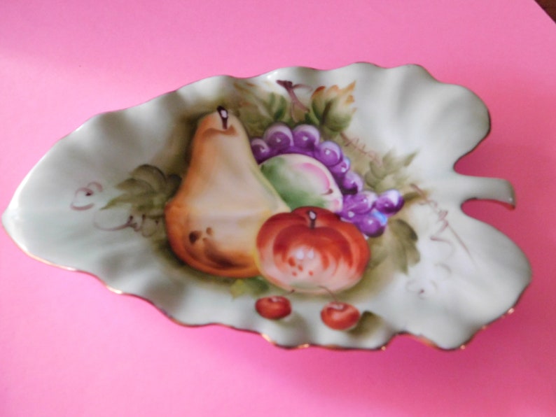 nut dish candy dish Mid century vintage Lefton China hand painted fruit green leaf shape trinket dish
