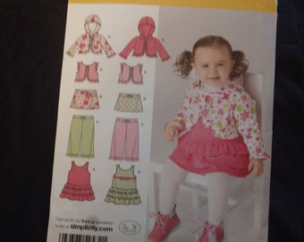 uncut Pants Simplicity 2572 Babie/'s Jumper Hoodie or Vest by In K Designs in sizes XXS-L Skirt