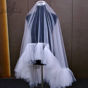Belinda Ruffle Trim Veil