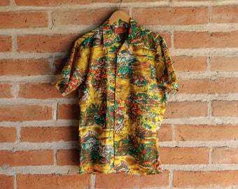 Vintage 60s Sears Kings Road Yellow Aloha Tiki Hawaiian Shirt - Size Medium 15-15 1/2