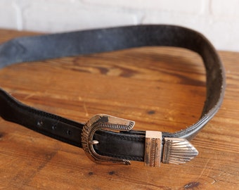 Vintage LL Bean Leather Southwestern Silver Buckle Belt