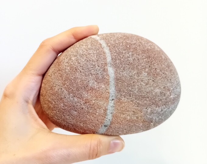 Pebble Rarest Stone Rare Purple Sea Stone With Natural Formed Tinny White Line Pebble Art ...