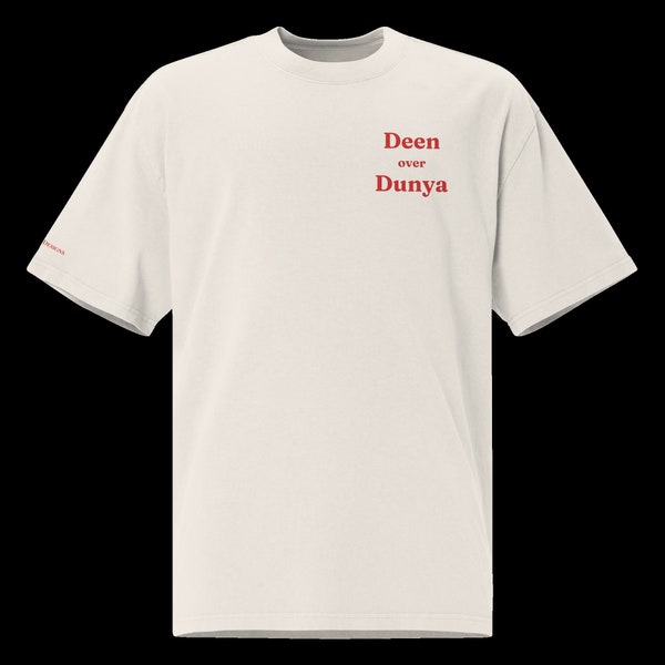 T-shirt oversize Deen over Dunya