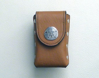 Leather Cigarette Case with Sand Dollar Concho, Saddle Tan Leather Cigarette Case, Handmade leather Cigarette Case