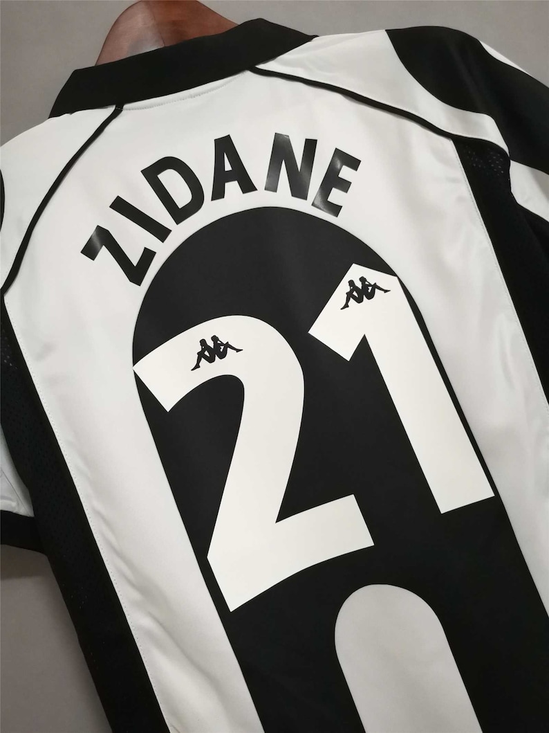 Maillot Juventus Domicile 1997-1998 Kappa – Zidane #21 – Patch Serie A Original – Rare Taille XL