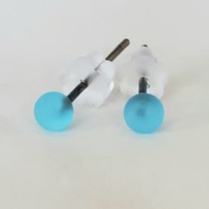 Light Aqua, Glass Lampwork Stud Earrings, 2-3mm, etched, stainless steel posts image 1