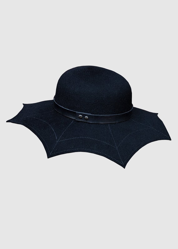wide black hat