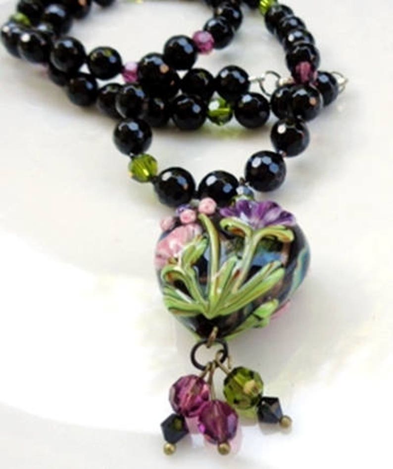 Artisan Lampwork Floral Heart Pendant Necklace Onyx Swarovski Pearl Necklace image 4