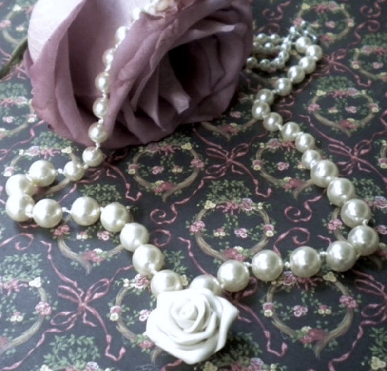 Wedding Pearl Necklace Ivory Pearls Hand Knotted Ivory Polymer Clay Rose image 3