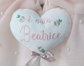 Birth bow in tulle with precious pearls and embroidered heart, Birth decoration, Bow for the hospital door, Welcome baby