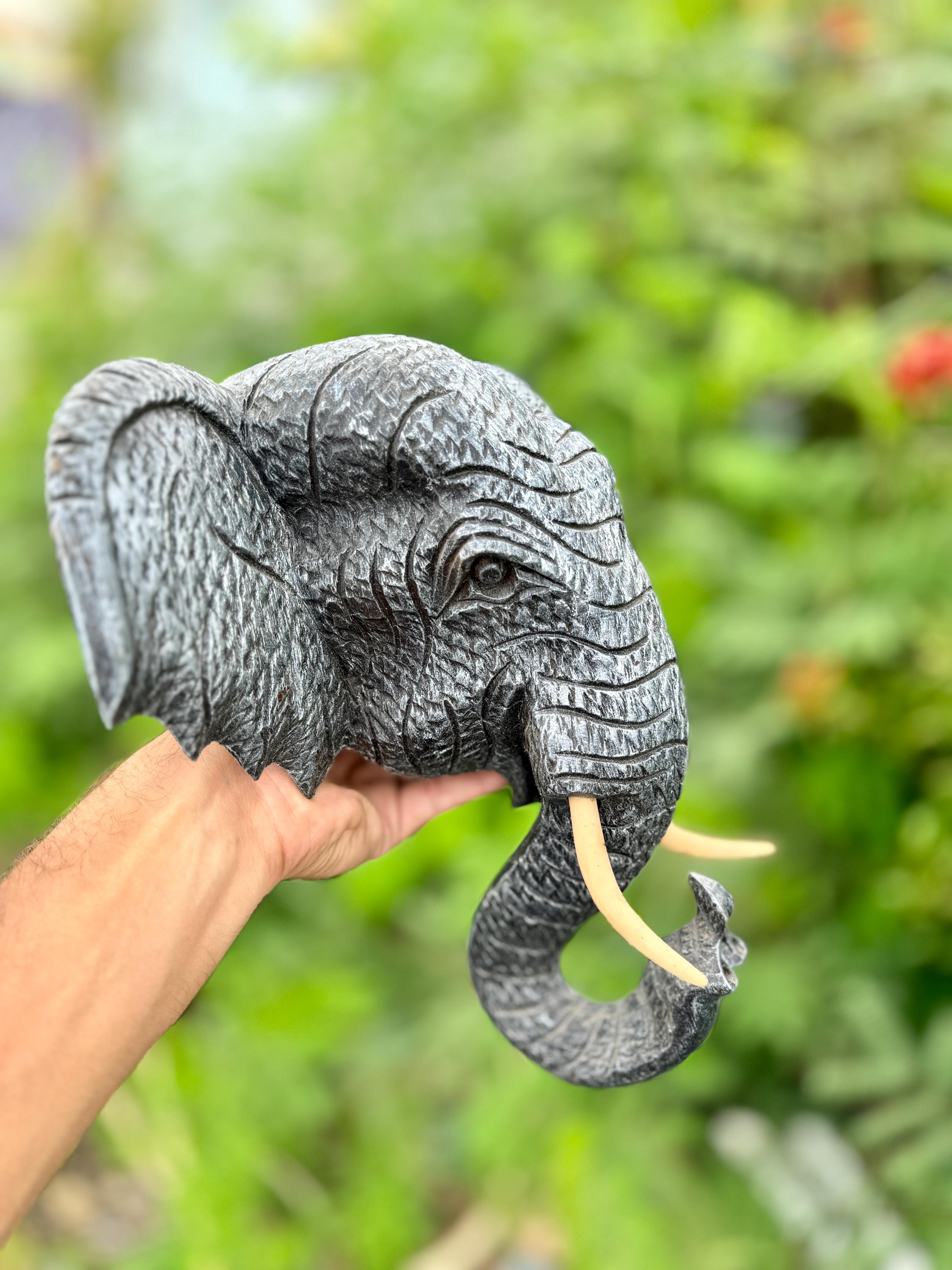 手彫りのサマンウッド象の頭｜タイの壁面彫刻 - Etsy 日本