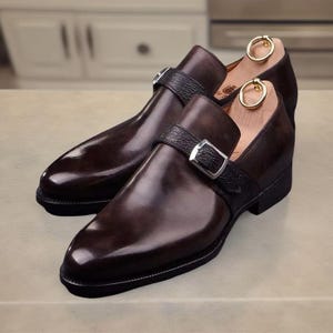 Zapatos de vestir formales Oxford de cuero marrón genuino hechos a mano para hombre, sin cordones, con puntera, mocasines formales, regalo de Navidad.