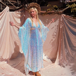 cotton on sequin dress Fearne Cotton wears stunning sequin outfit