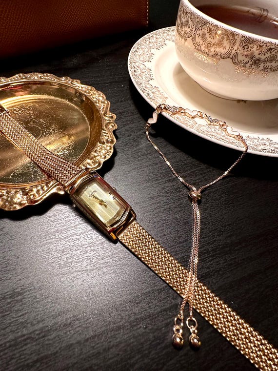 Elegant Gold Watch & Bracelet Gift Set, Tarnish-resistant - Etsy display picture 3