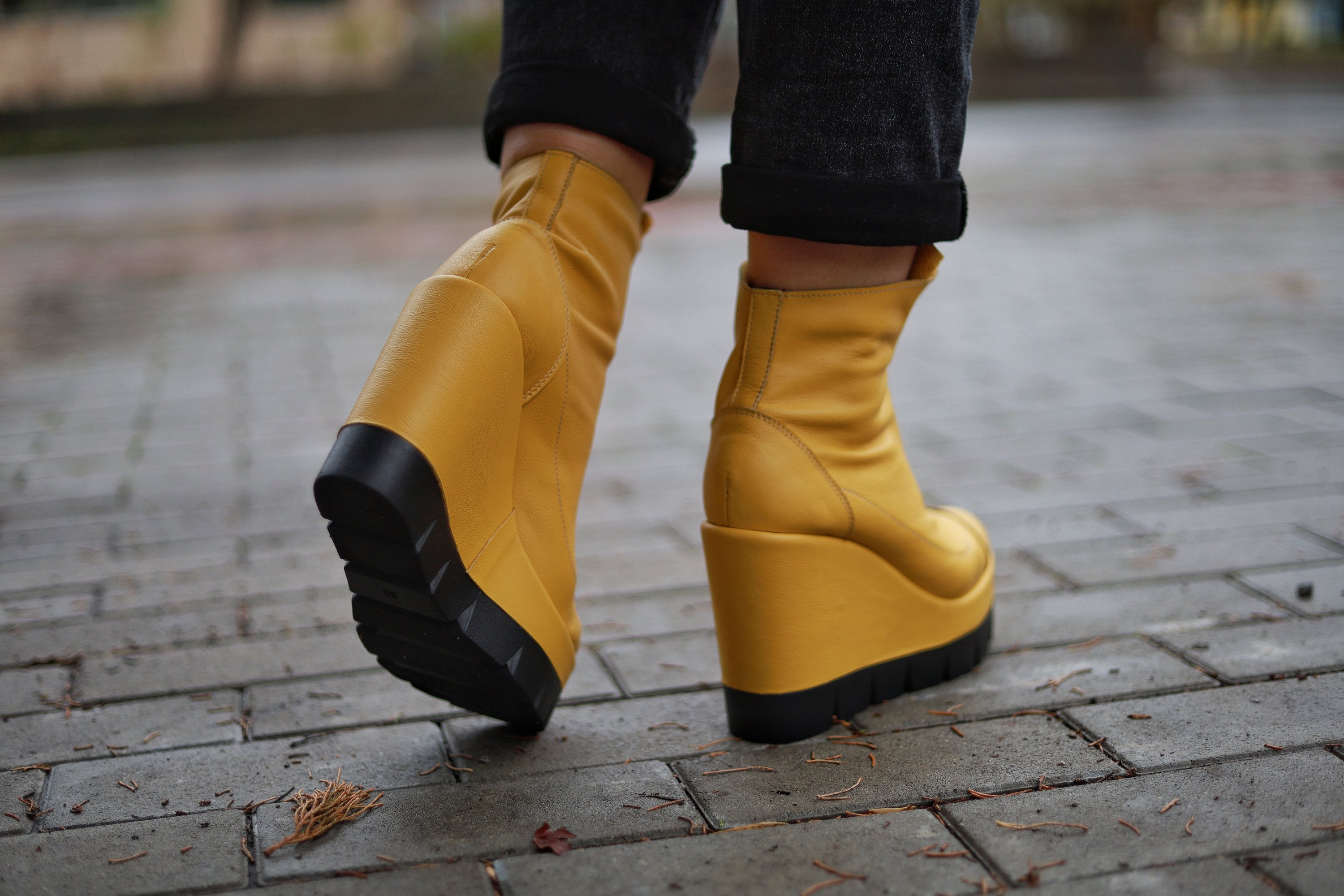 YELLO SHORT BOOTS25.5cm