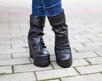 Black Leather Platform Ankle Boots: Grunge Winter Shoes
