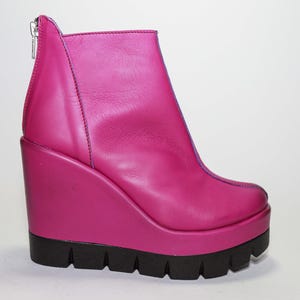 Handmade Zipper Leather Ankle Boots for Women – Fuchsia Pink Platform Wedge Booties with Chunky Black Sole – Trendy & Comfortable Footwear