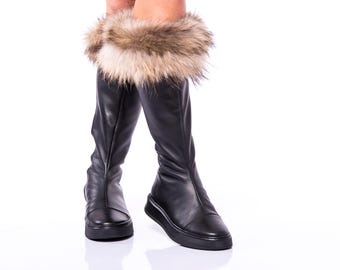 Black Leather Boots with Fur Trim: Women's High-Top Winter Footwear