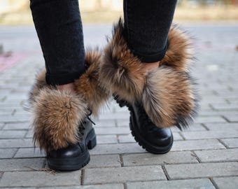 Leather Platform Winter Boots with Fox Fur Trim