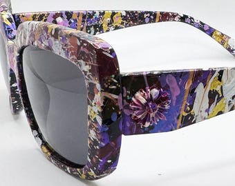 Midnight Garden Daisy - Polarized UV 400 Smokey Lens