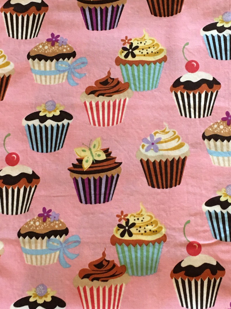 Robert Kaufman Sweet Tooth Screen Print D 6828 RARE, OOP 100 Cotton