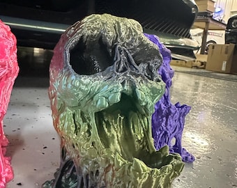 Skull DiceTower - Spooky Design