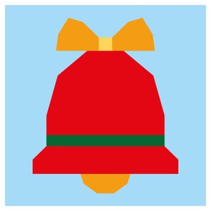 Op de afbeelding: Een rode kerstbel met een groene band en een gele strik bovenop.