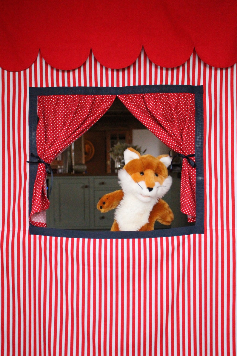 Doorway Puppet Theatre pdf pattern image 4