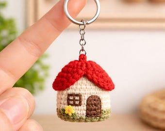 Handmade Crochet House Keychain, Cute Home Charm, Small Key Ring, Amigurumi Bag Accessory, Housewarming Gift