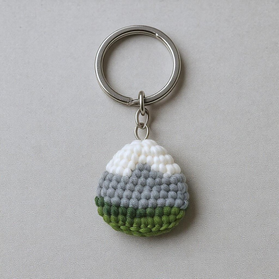 Pyhak Keychain Handmade Crochet Swiss Alps Mountain Keychain – Snow-capped Mini Peak ...