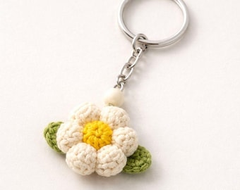 Portachiavi Con Perle A Forma Di Fiore | Bicolore Bianco E Oro | Ciondolo Cuore | Regalo Per Donne | Accessorio Per Borse