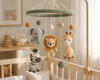 Savanne Tier Amigurumi hängend mit Löwe und Zebra - Neutrale Erdton Kinderzimmer Kunst - Handgehäkelte Wild One Room Decor