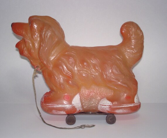 Vintage 1960s Abernathy Barking Dog Plastic Pull Toy Red Ball Jets Promo